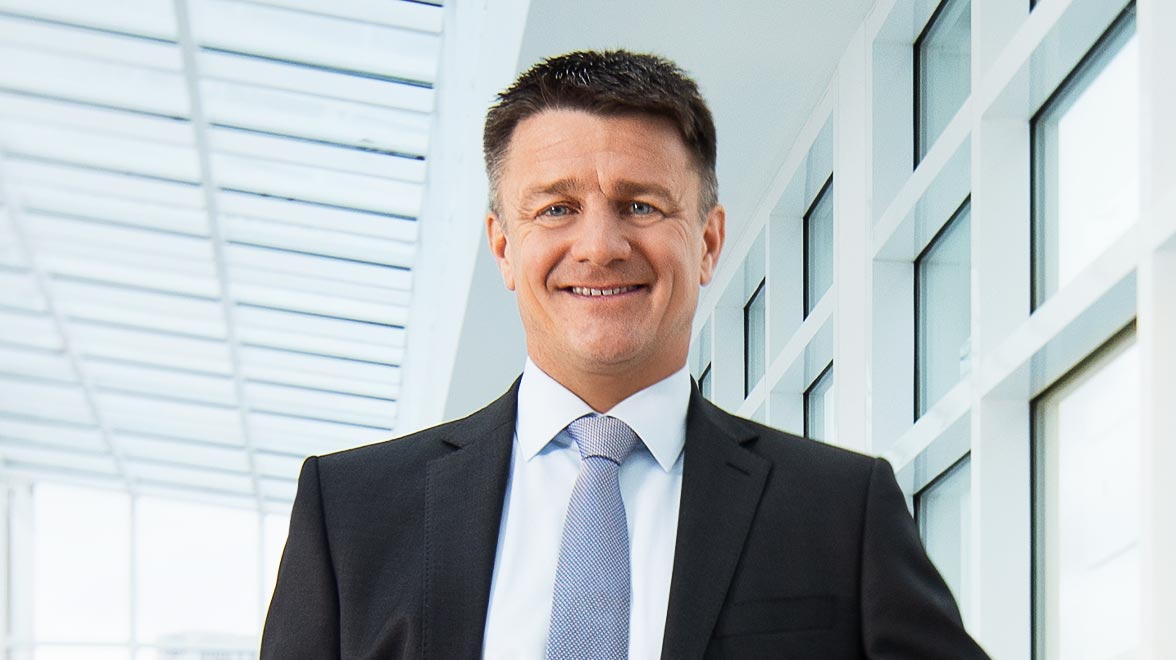 Dr. Marco Schulmerich Dr. Marco Schulmerich, Vorstand B. Metzler seel. Sohn & Co. AG