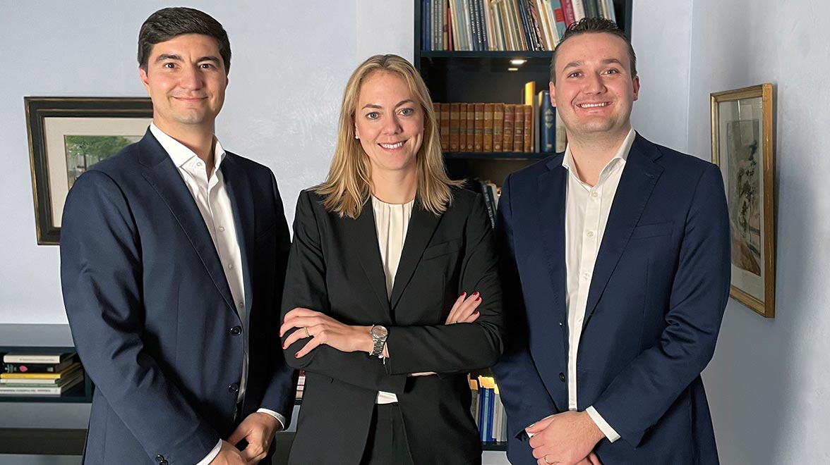 Stoyan Toshev, Juliane Barthold, Leon Ferdinand Bost